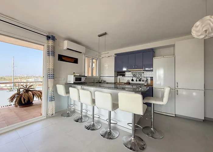 Agi Cap Trencat Apartmán *